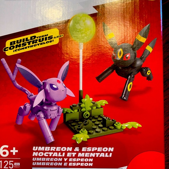 Pokémon Umbreon and Espeon - Picture 2 of 12